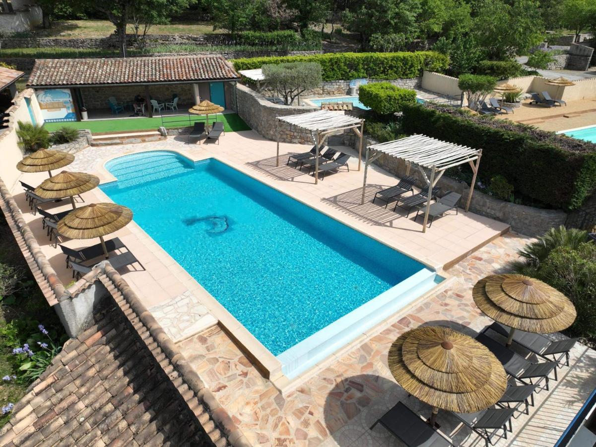 Village de gites Mas de la Bastide Joyeuse Exterior foto